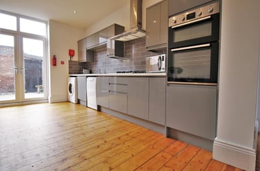 Osborne Road, Jesmond, Newcastle - Image 3